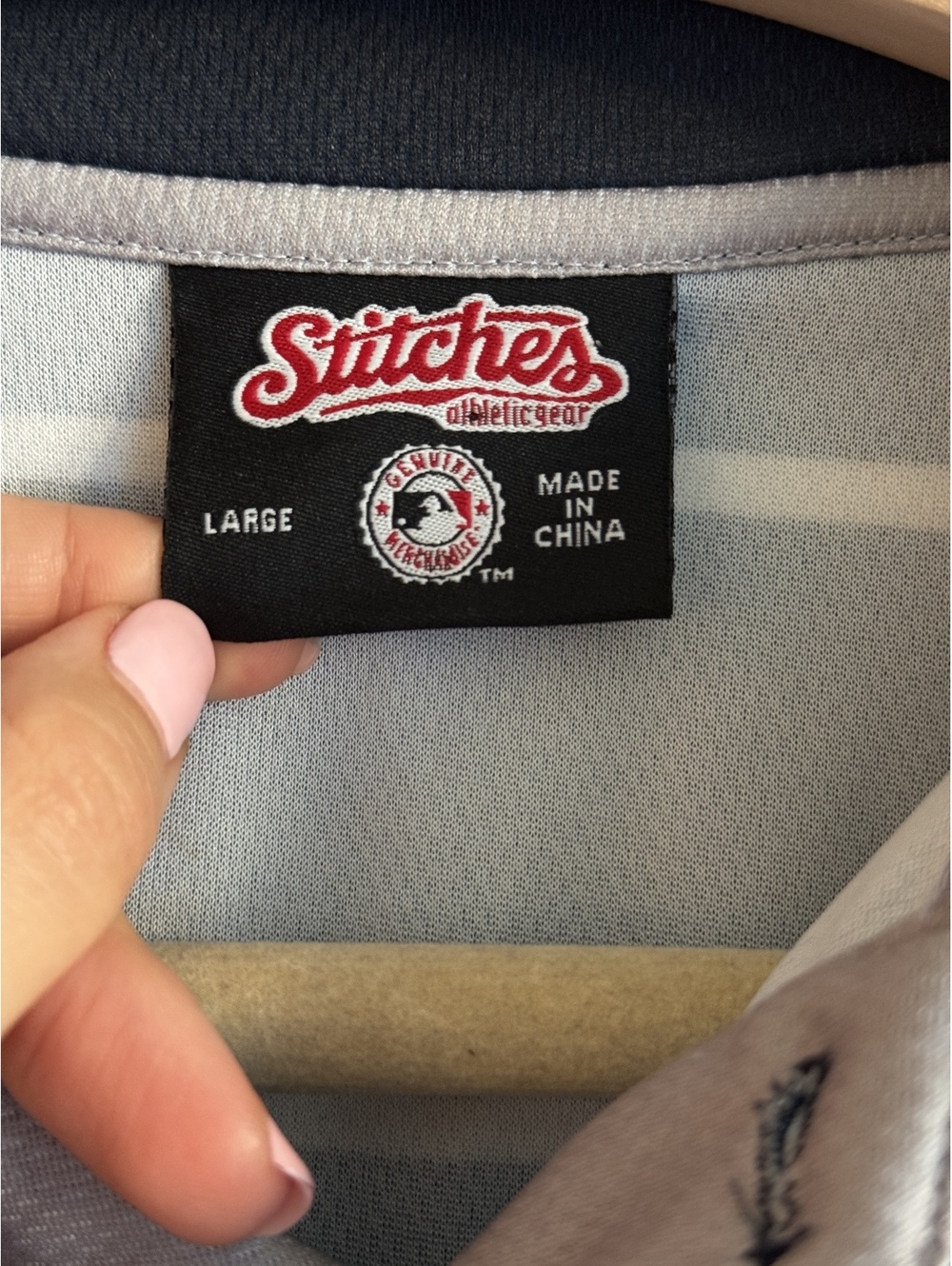 Stitches New York Yankees Men’s Large Navy Striped MLB Polo Shirt Y2K - Picture 2 of 8